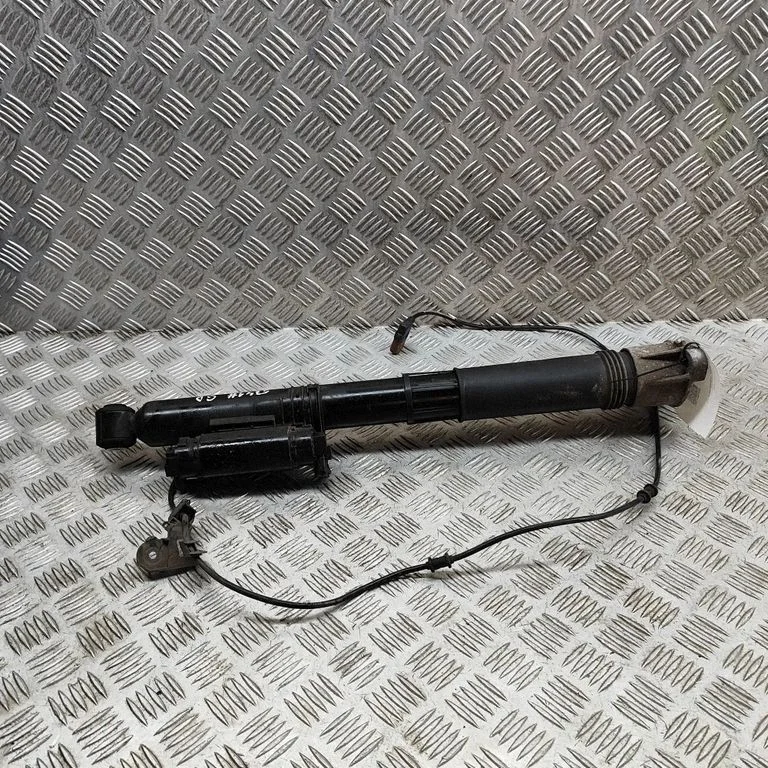 Tagumine amortisaator – Mercedes-Benz EQE v295 (2022-)