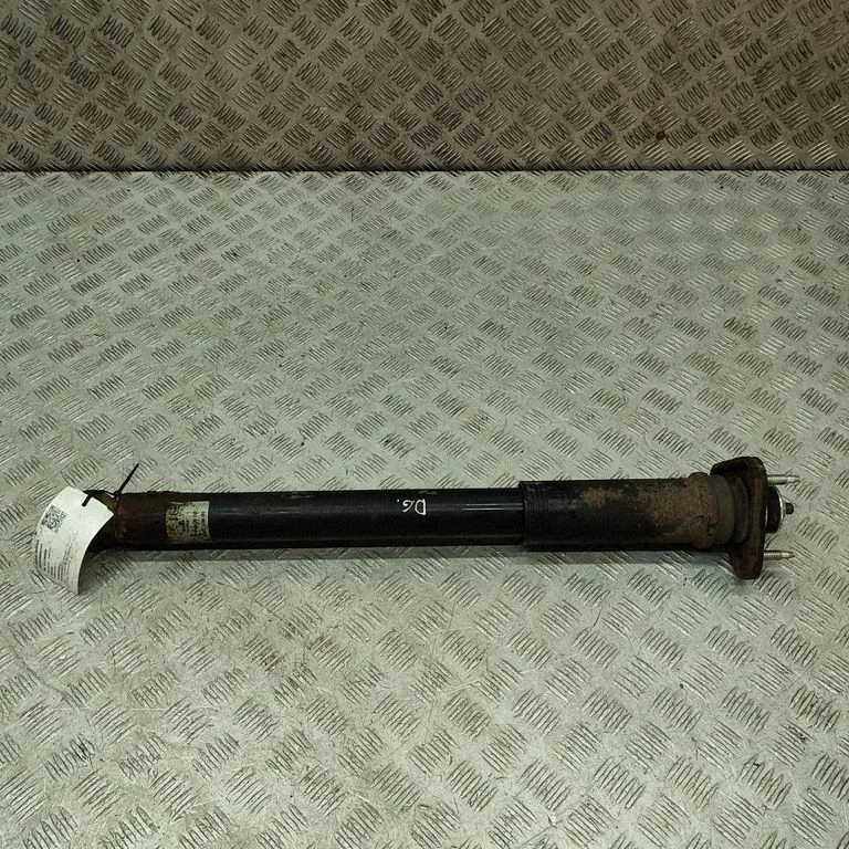 Rear shock absorber/damper – Lexus RC (2014-)