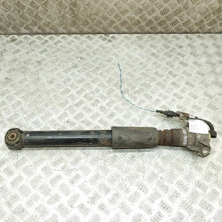 Rear shock absorber/damper – Porsche Macan (95B) (2014-2018)