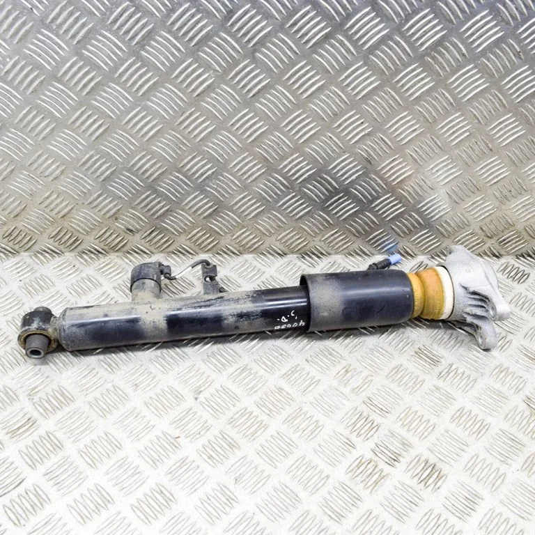 Tagumine amortisaator 6878745