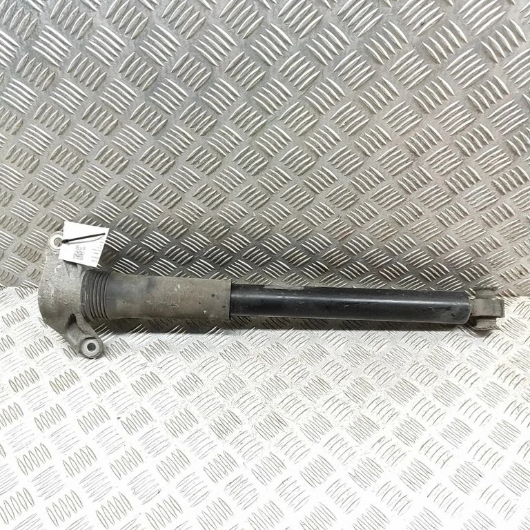 Tagumine amortisaator HK8318080BB