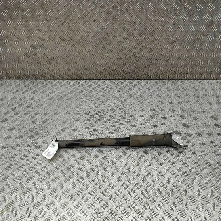 Tagumine amortisaator – Mercedes-Benz EQB (2021-)