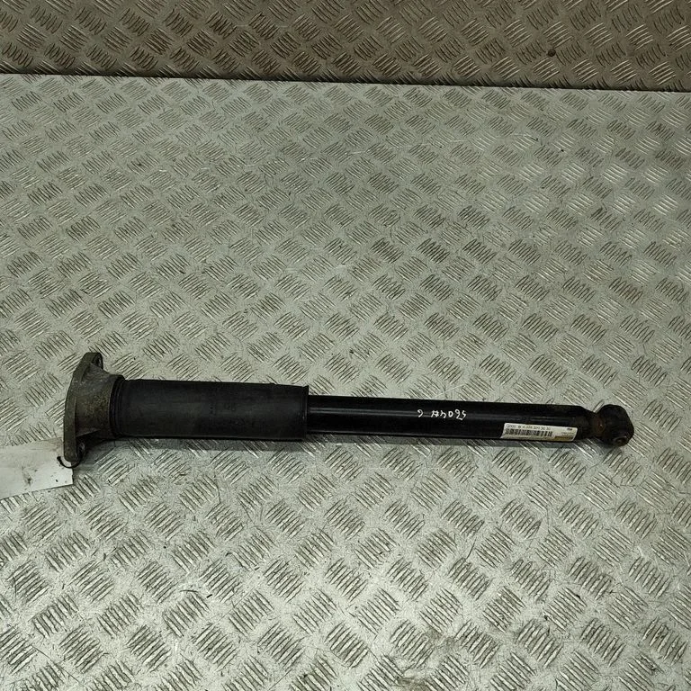 Rear shock absorber/damper – Mercedes-Benz C-Class W205 (2014-2021)