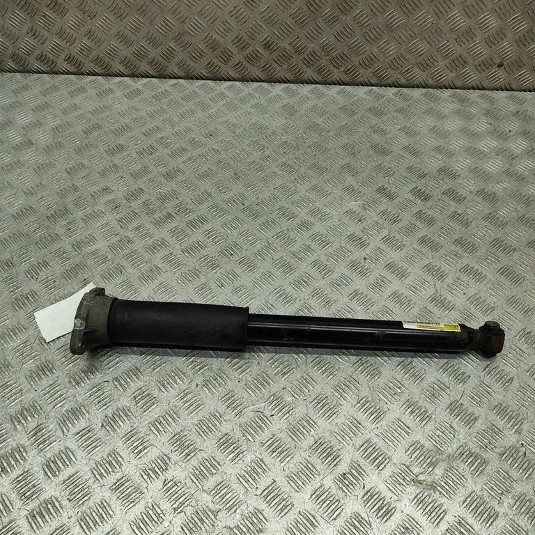 Rear shock absorber/damper – Mercedes-Benz C-Class W205 (2014-2021)