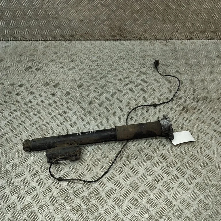 Tagumine amortisaator A2133205500