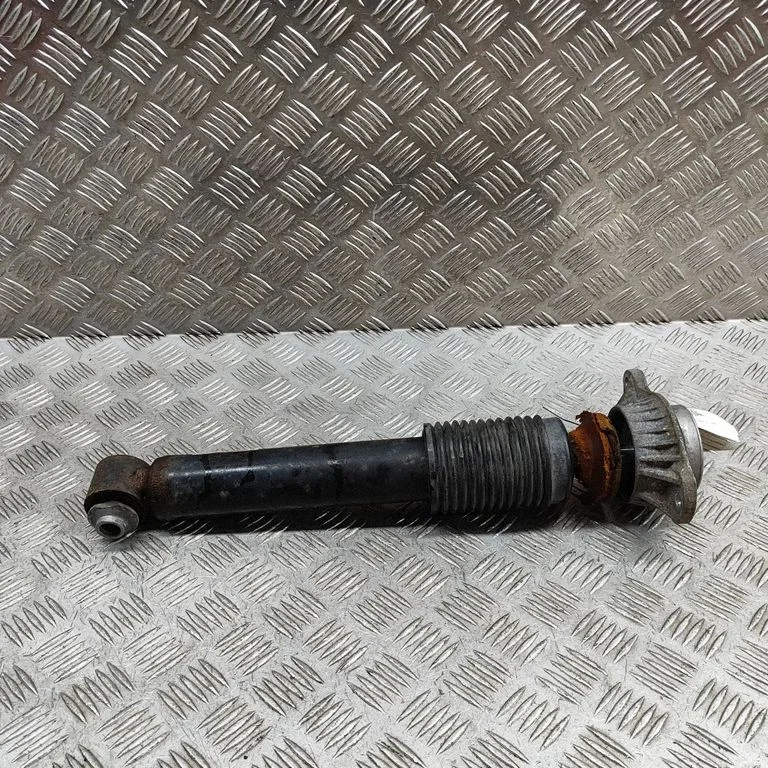 Rear shock absorber/damper 6784115