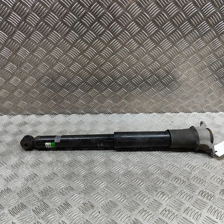 Aizmugurējais amortizators KSH628700