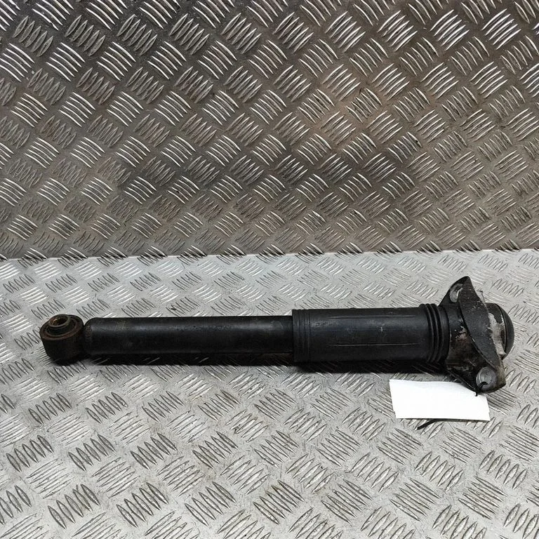 Rear shock absorber/damper – Toyota Prius (XW50) (2015-2023)