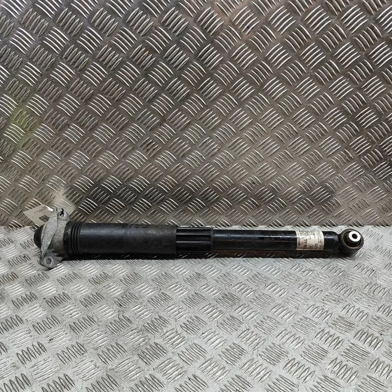 Aizmugurējais amortizators – Volkswagen e-Golf (2014-)