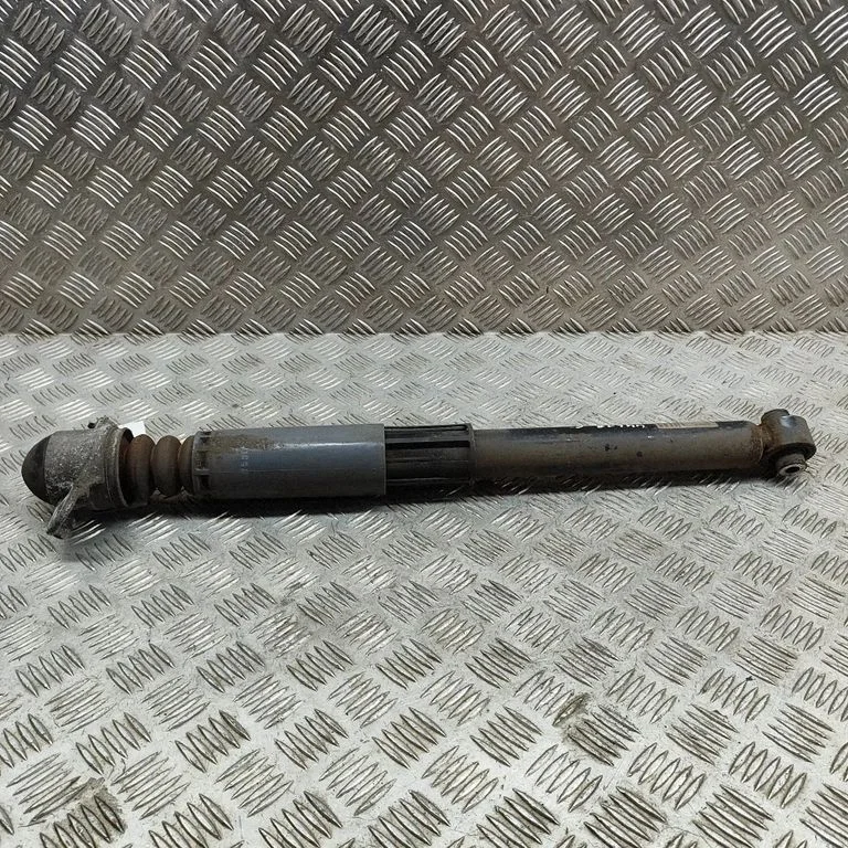 Rear shock absorber/damper – Audi A3 S3 8V (2013-2019)