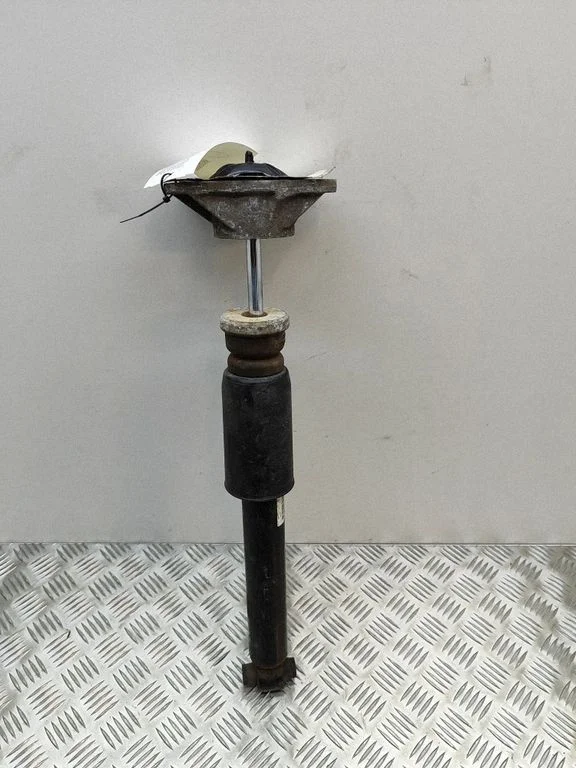 Rear shock absorber/damper – BMW 3 Series F30 F35 F31 (2012-2018)