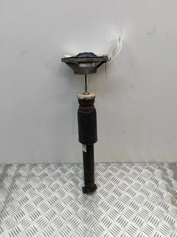 Rear shock absorber/damper – BMW 3 Series F30 F35 F31 (2012-2018)