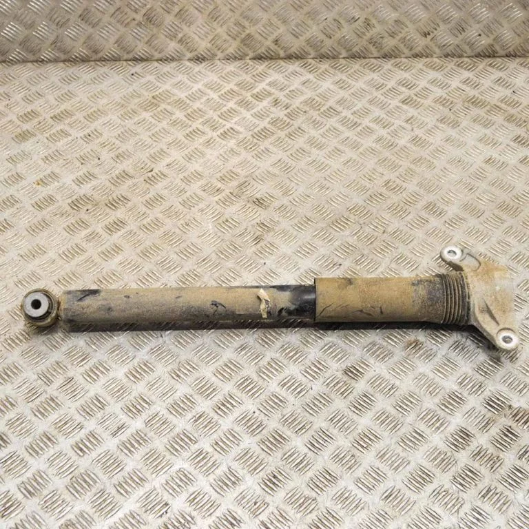 Aizmugurējais amortizators HK8318W002AC