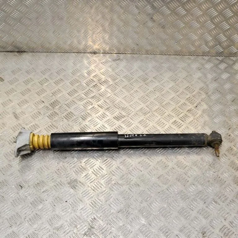 Tagumine amortisaator KB8M28700A