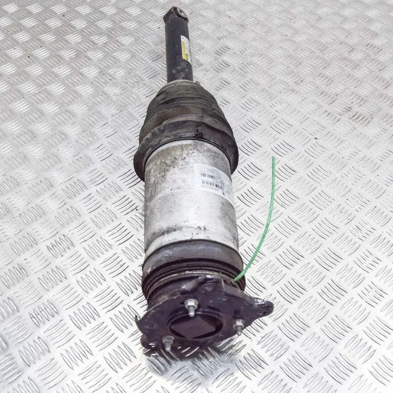 Rear shock absorber/damper 106746625C