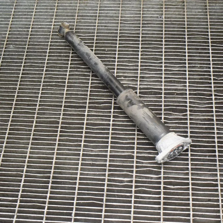 Rear shock absorber/damper – Mercedes-Benz C-Class W205 (2014-2021)