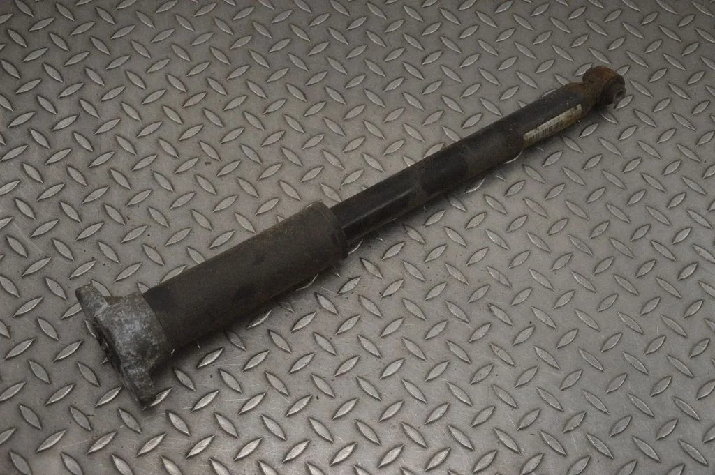 Tagumine amortisaator A2053207830