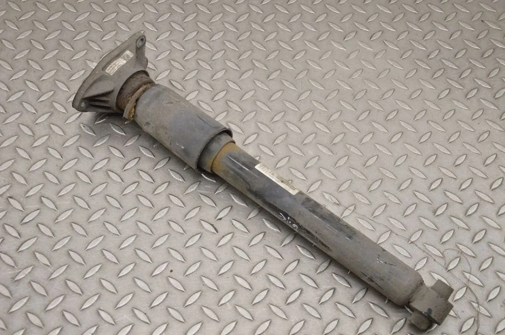 Rear shock absorber/damper 6868525