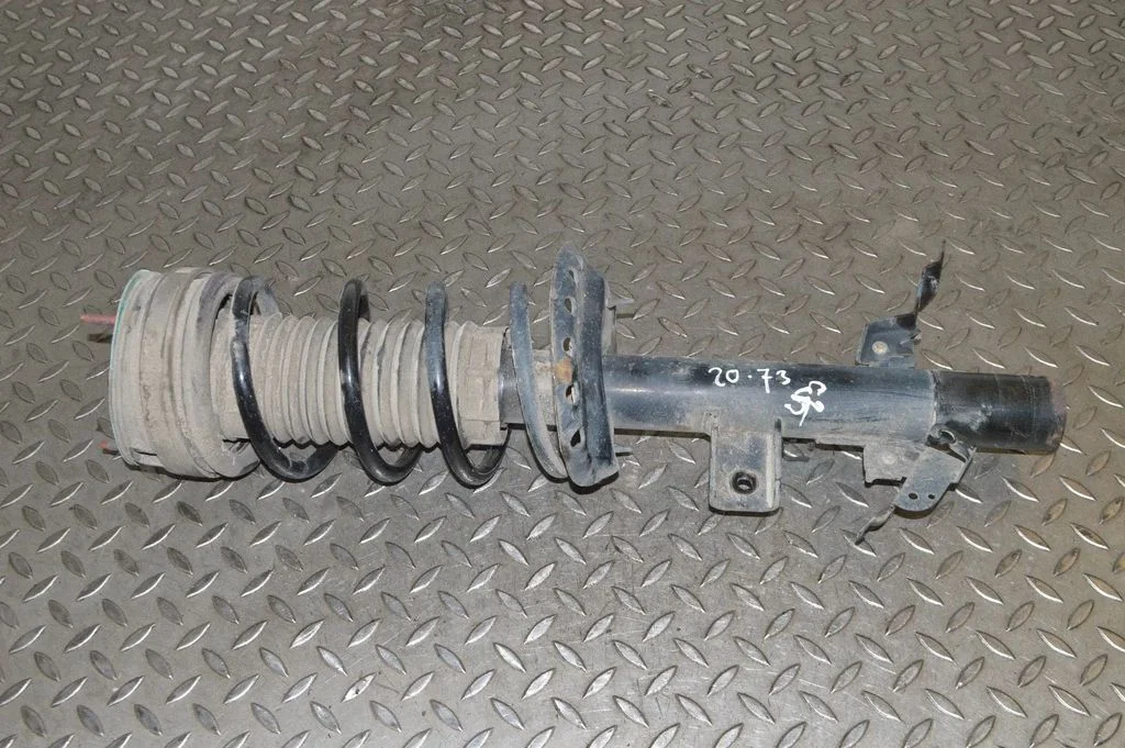Rear shock absorber/damper – Land Rover Range Rover Evoque L538 (2011-2018)