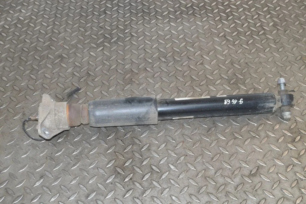 Aizmugurējais amortizators 80A616025R