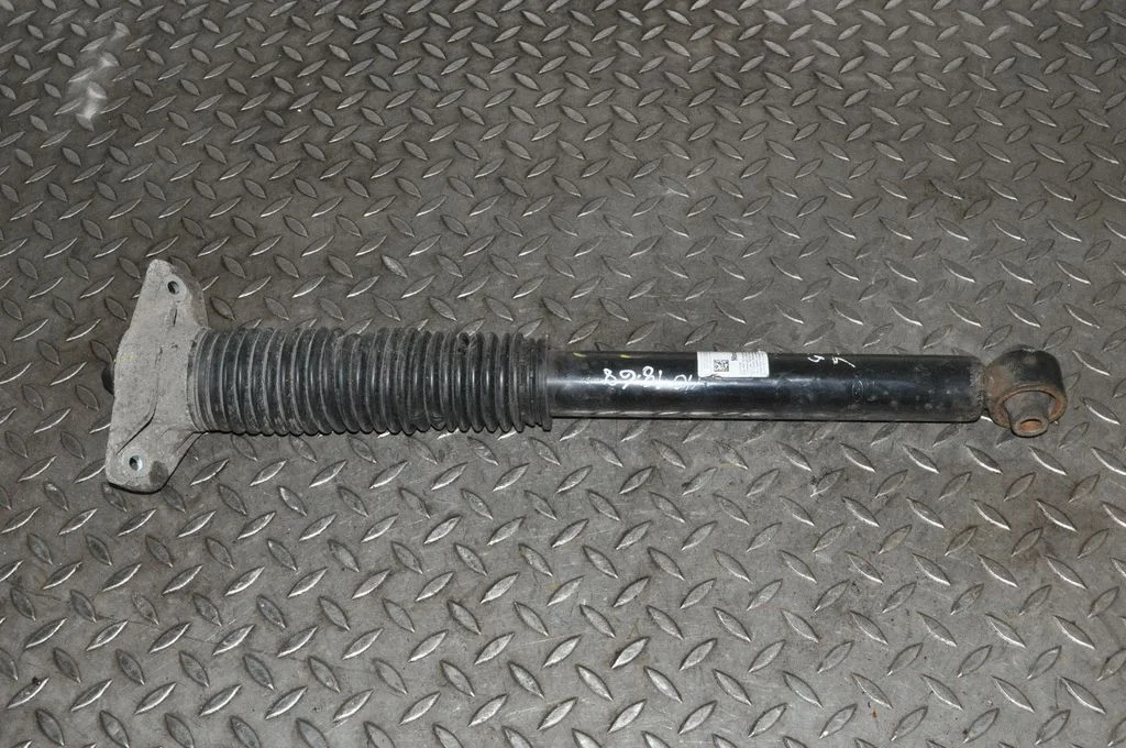 Tagumine amortisaator 55300F1000