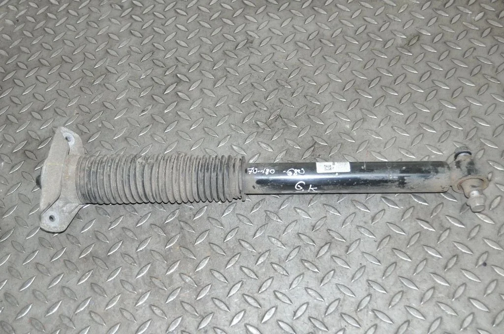 Tagumine amortisaator 55300F1000