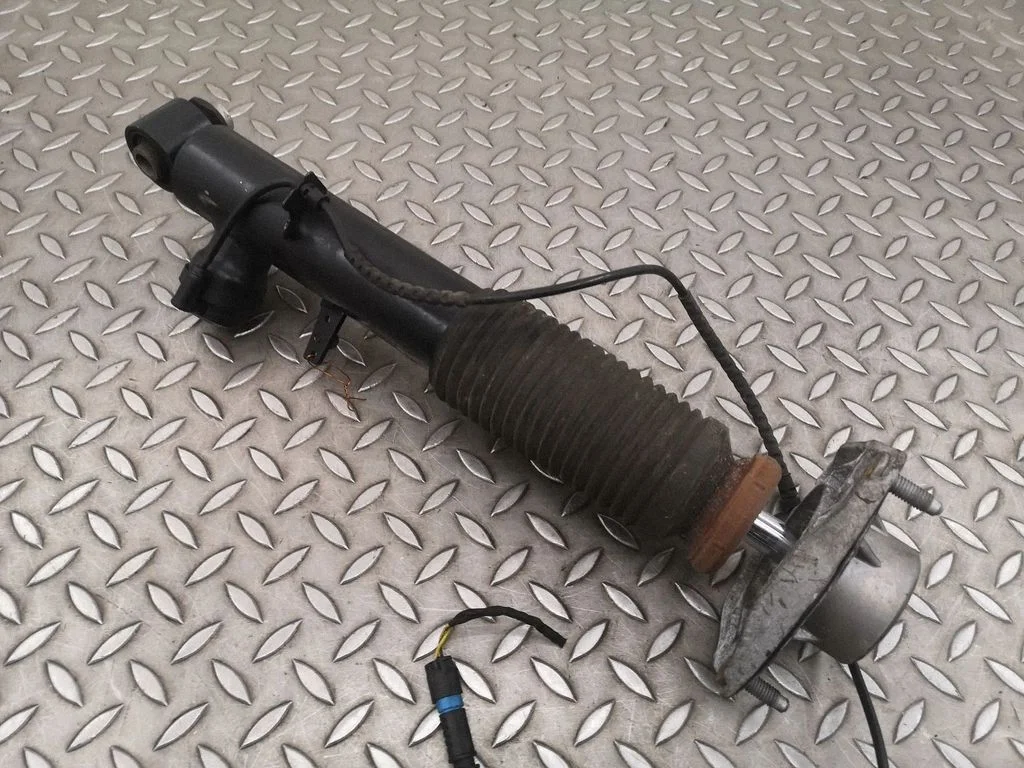 Rear shock absorber/damper – BMW X5 F15 (2013-2017)