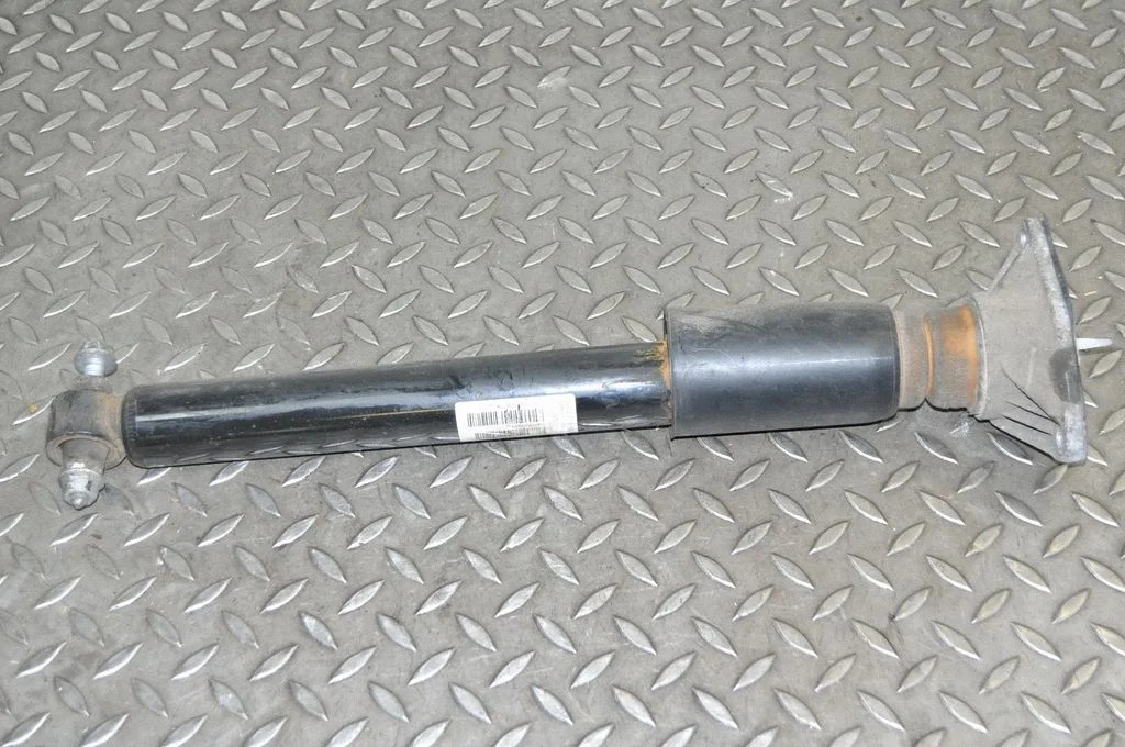 Tagumine amortisaator 67915988