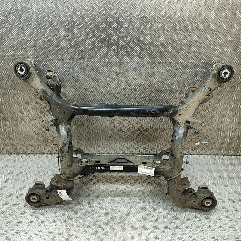 Sanki tylne 4M0605235BT