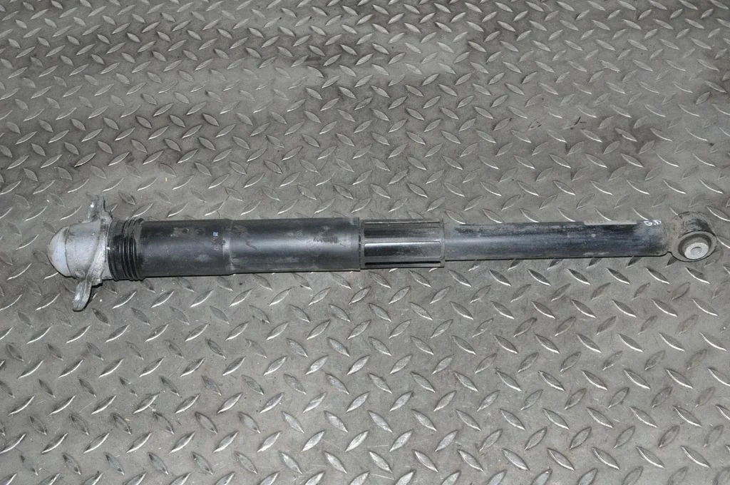 Aizmugurējais amortizators – Volkswagen e-Golf (2014-)