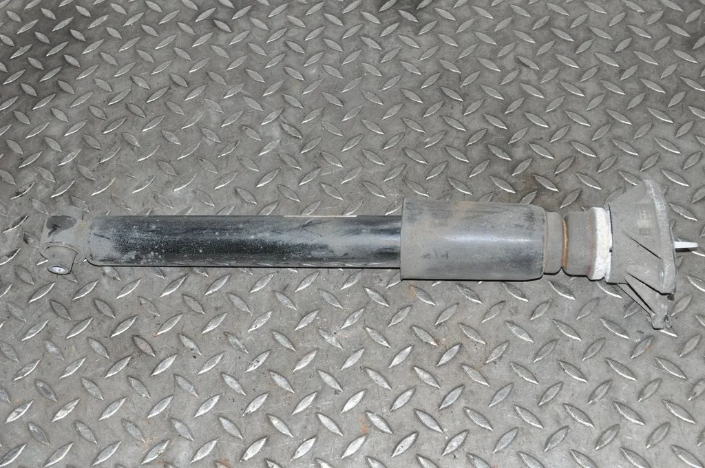 Tagumine amortisaator – BMW 3-seeria F30 F35 F31 (2012-2018)