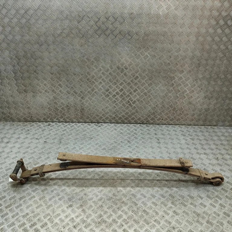 Aizmugurējā atsperloksne 8983922341