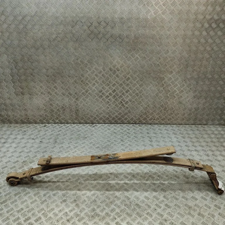 Aizmugurējā atsperloksne 8983922341