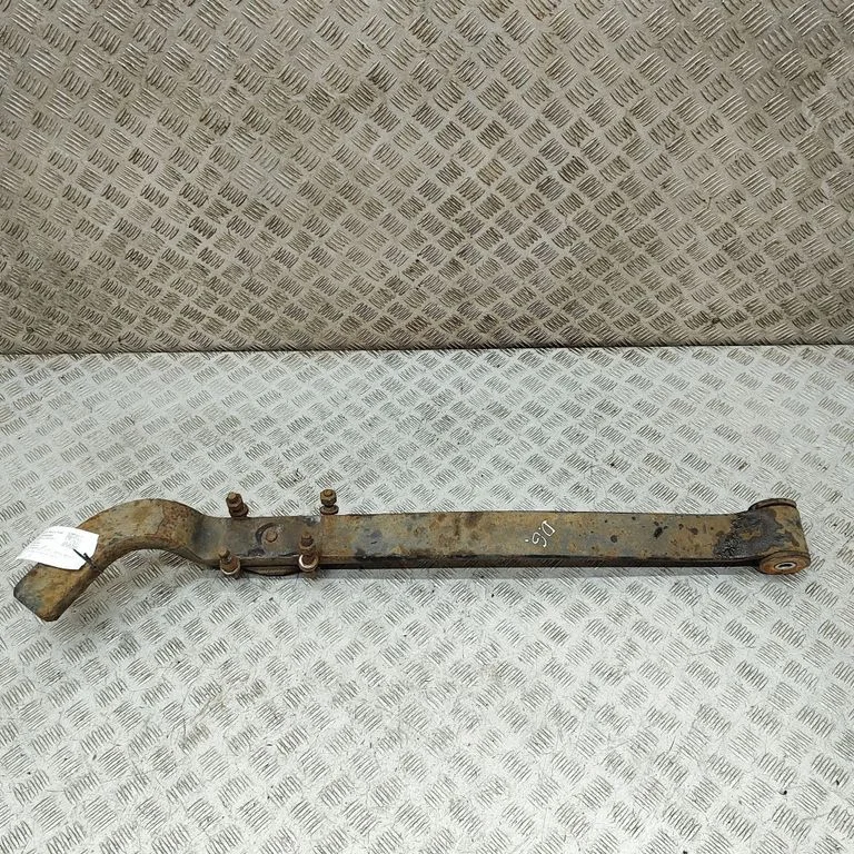 Aizmugurējā atsperloksne 1360190080