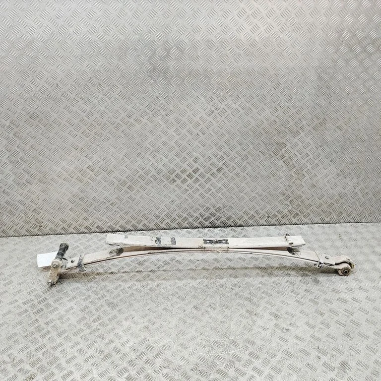 Aizmugurējā atsperloksne 8983922341
