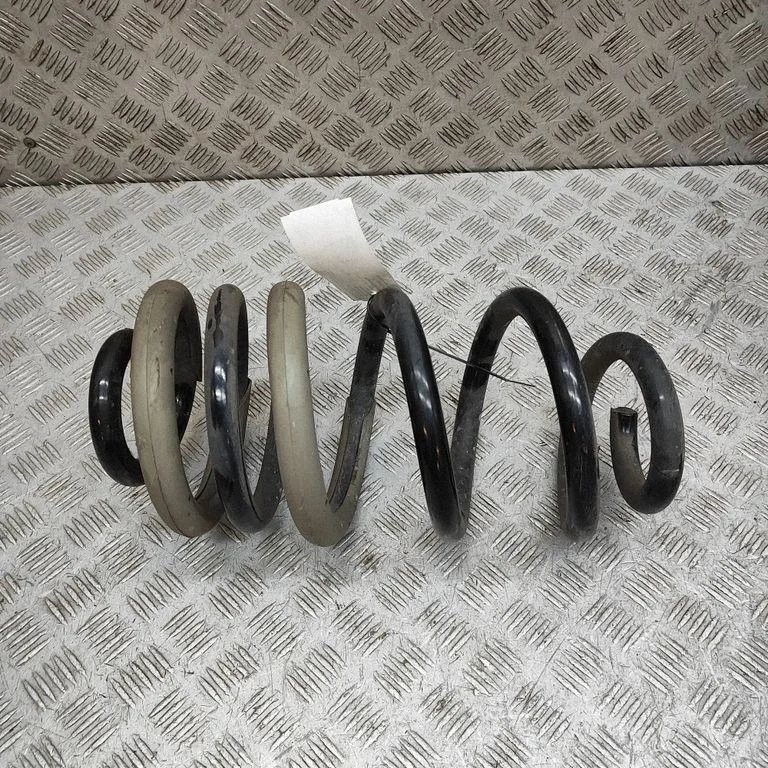 Aizmugurējā spirālatspere NK315534BA