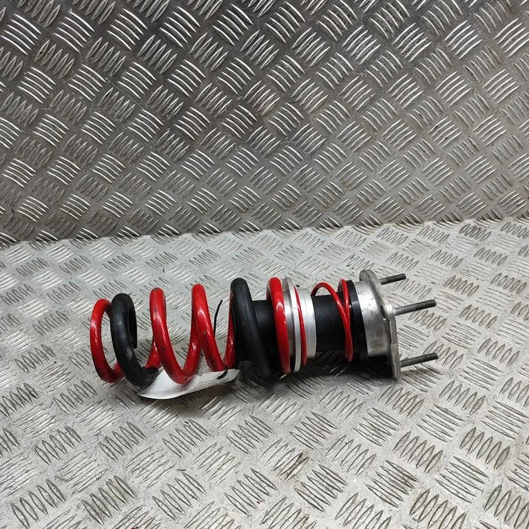 Tagumine keerdvedru 9GT511115