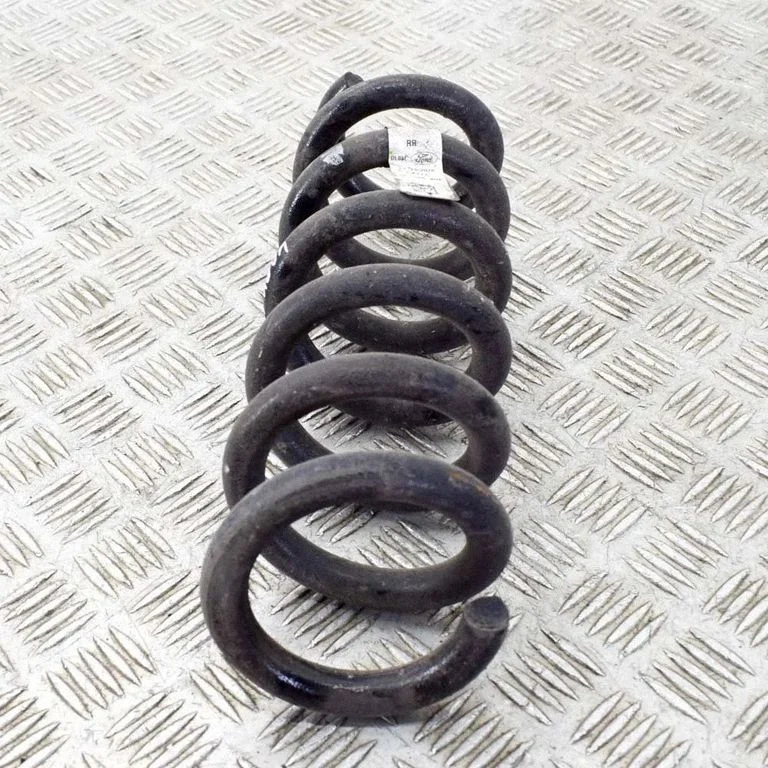Rear coil spring LJ9C5560BNE