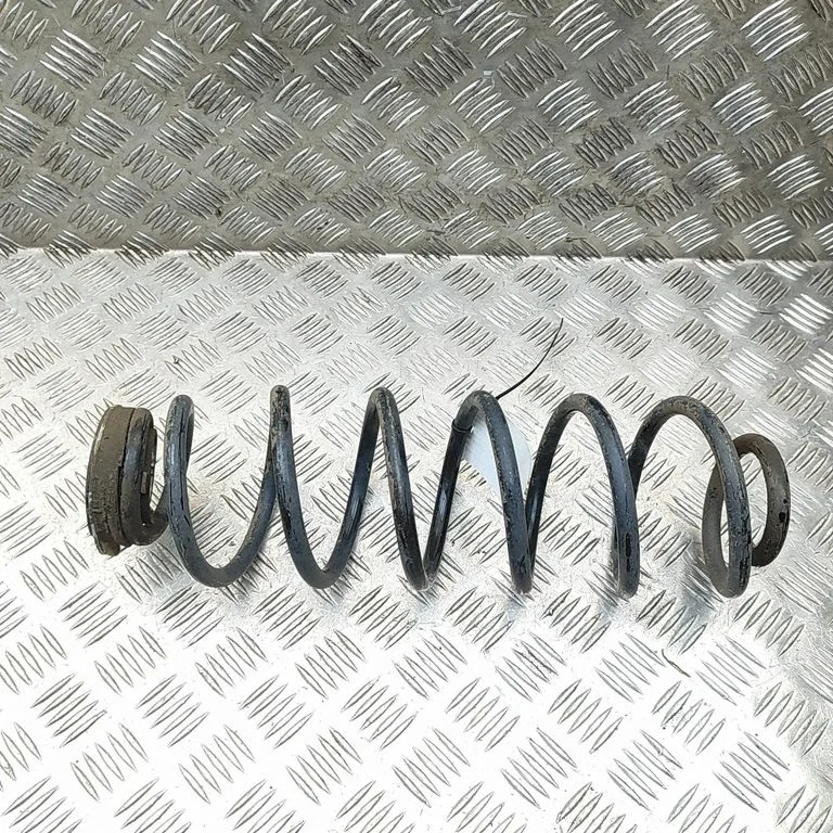 Rear coil spring 9836062680