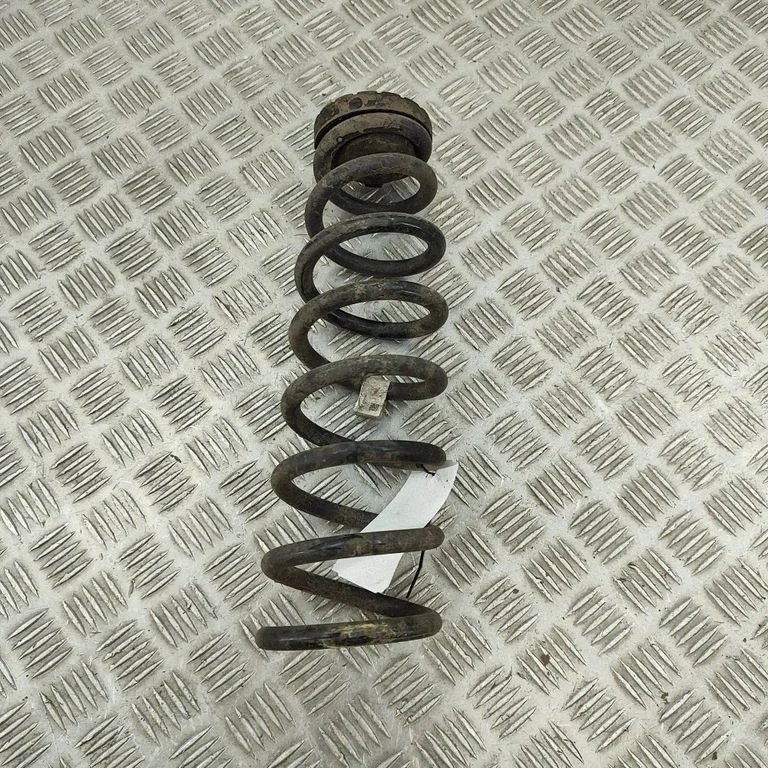 Tagumine keerdvedru 55330CJCA0