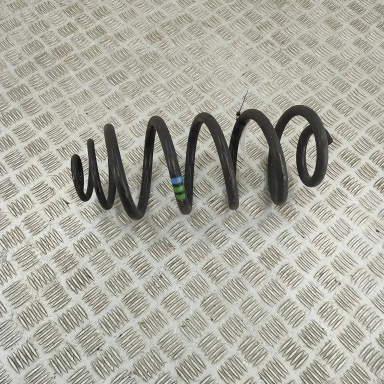 Rear coil spring 9824932580