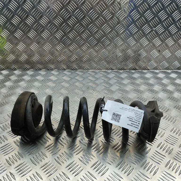 Rear coil spring J9D35534BA4