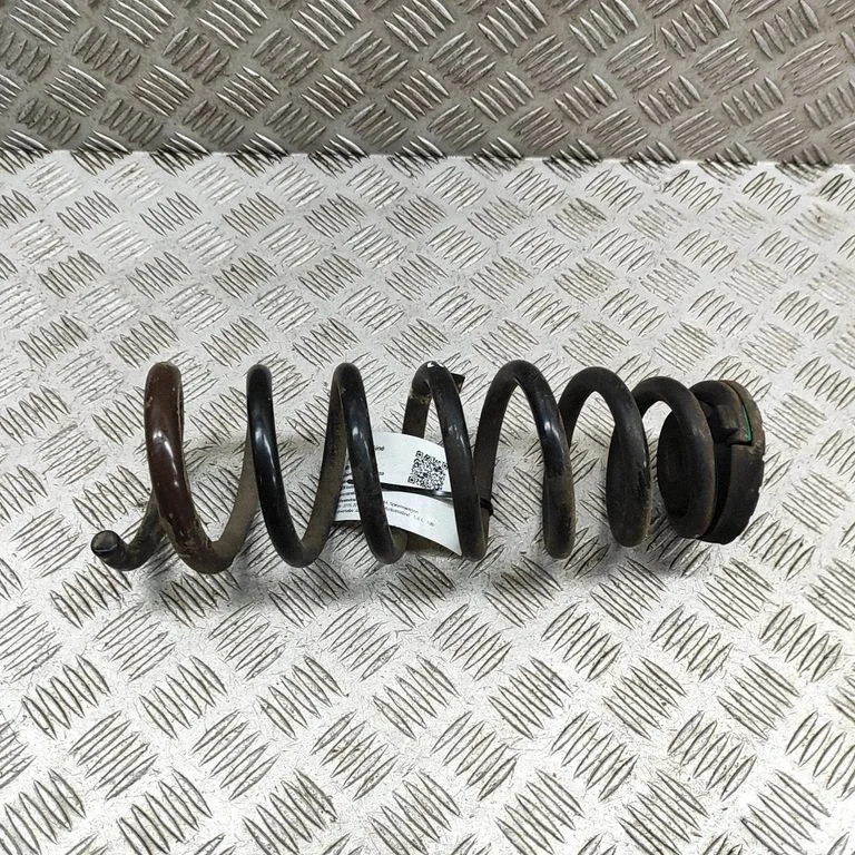 Aizmugurējā spirālatspere 55350D4930