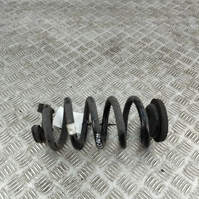 Rear coil spring 1EA511103H