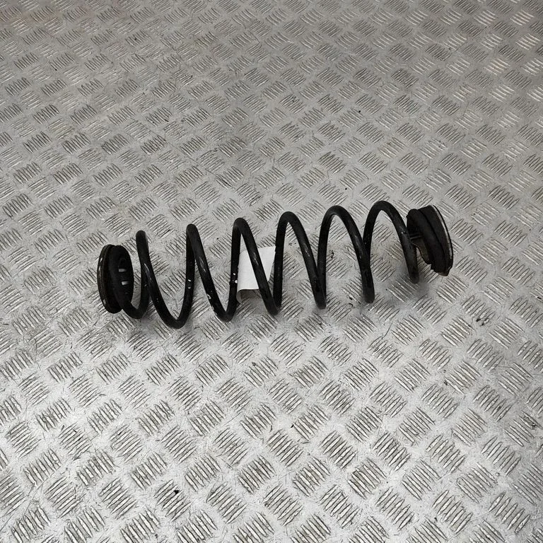Rear coil spring 9836062680
