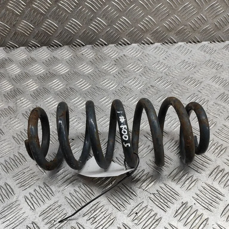Rear coil spring 5Q0511115NG – Audi RS3 (2015-2019)