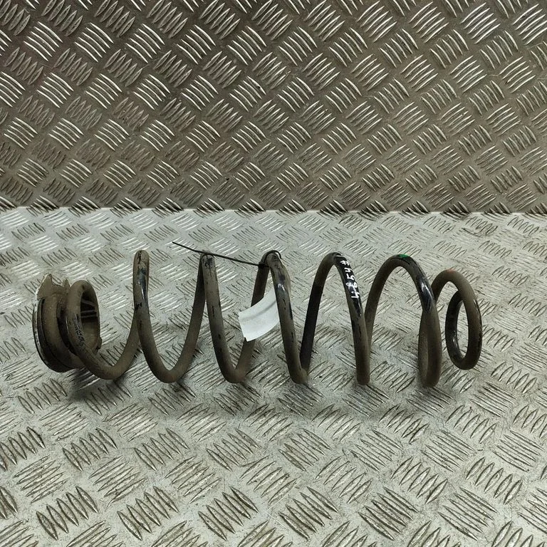Aizmugurējā spirālatspere 9836062680