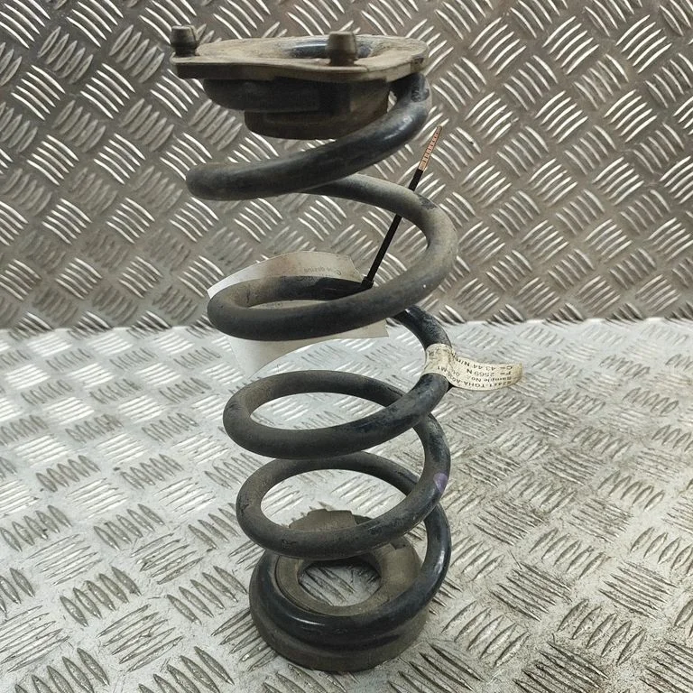 Aizmugurējā spirālatspere 52441TGHA11