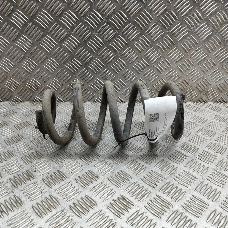 Aizmugurējā spirālatspere A2433240600