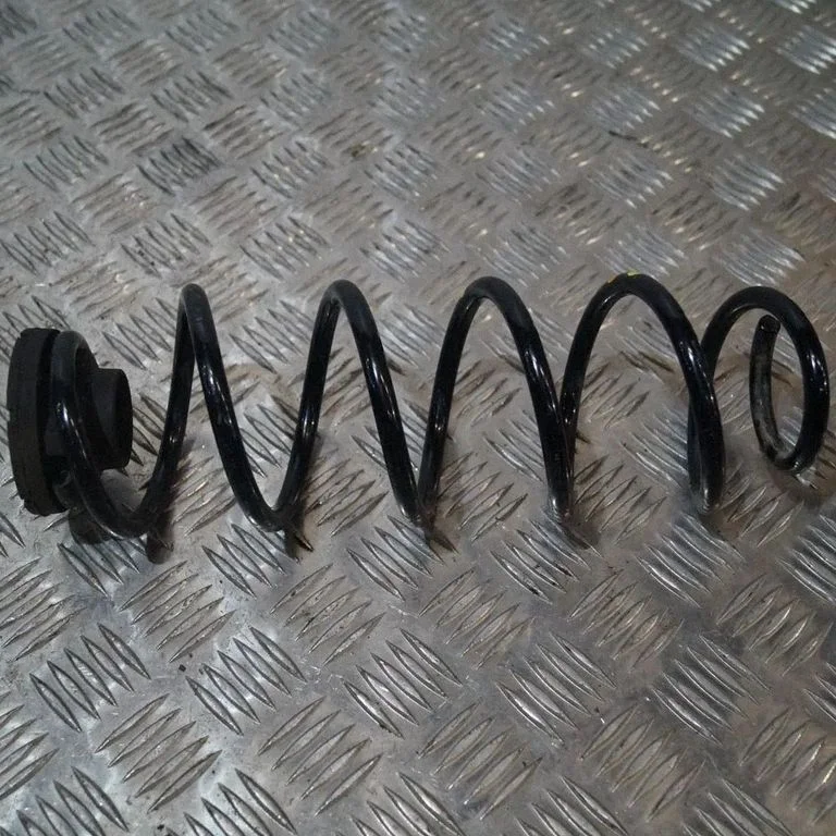 Rear coil spring – Volkswagen Up (2011-)